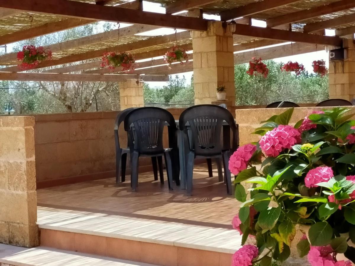 Agriturismo "Terra D'Ulivi" Porto Cesareo Exterior photo