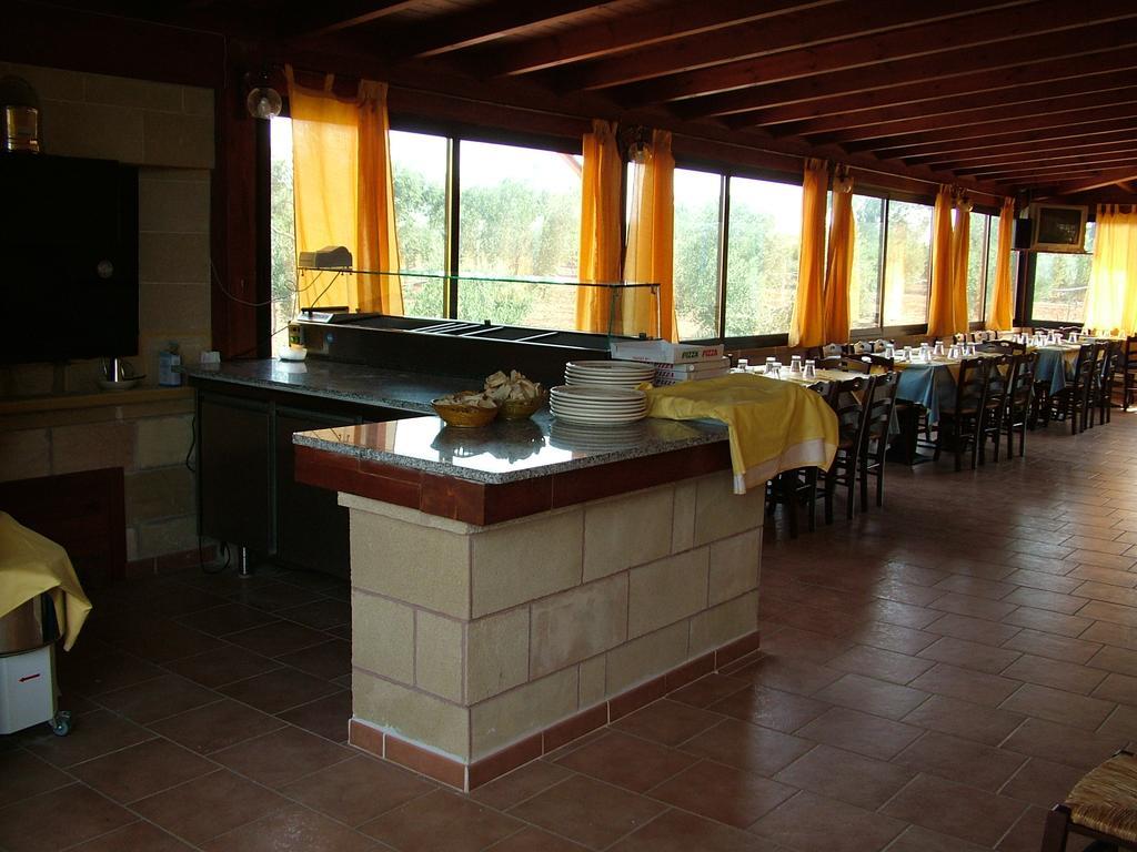 Agriturismo "Terra D'Ulivi" Porto Cesareo Exterior photo