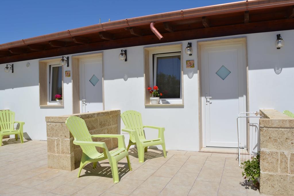 Agriturismo "Terra D'Ulivi" Porto Cesareo Exterior photo