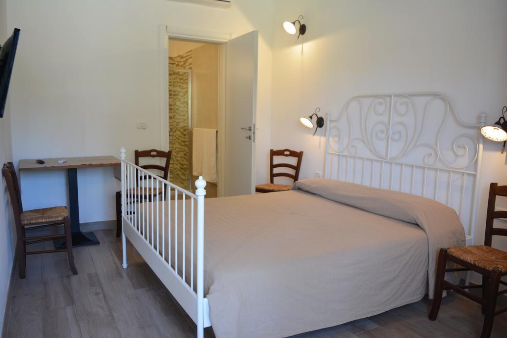 Agriturismo "Terra D'Ulivi" Porto Cesareo Exterior photo